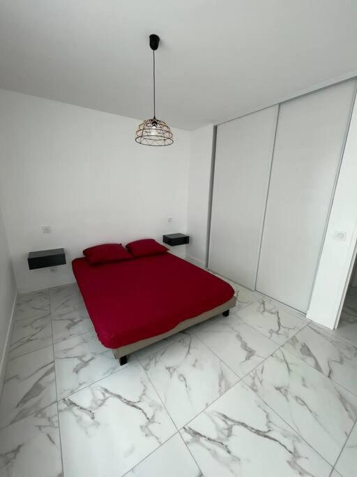 Appartement 2 Pieces, Salon Et Chambre, 44M2 Refait A Neuf Clichy Eksteriør billede